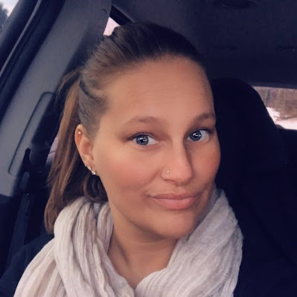 Meet your Posher, Trisha - Picture 1 of 1